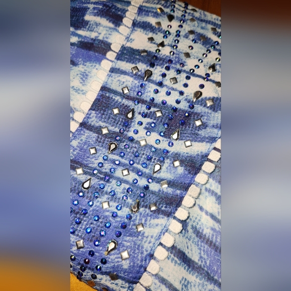 NY Collection Blue Patterned Top with Rhinestones - Picture 9 of 10